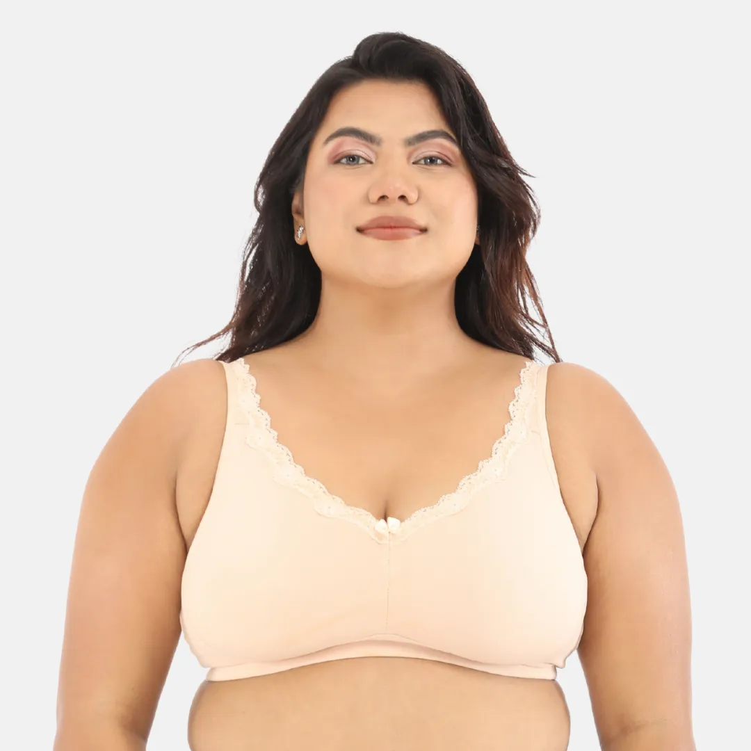Day Bra For Curvy Women | Full Coverage | Wire-Free & Non-Padded | Seamless Cups | No Centre Panel/Gore | Back Hook & Eye Closure