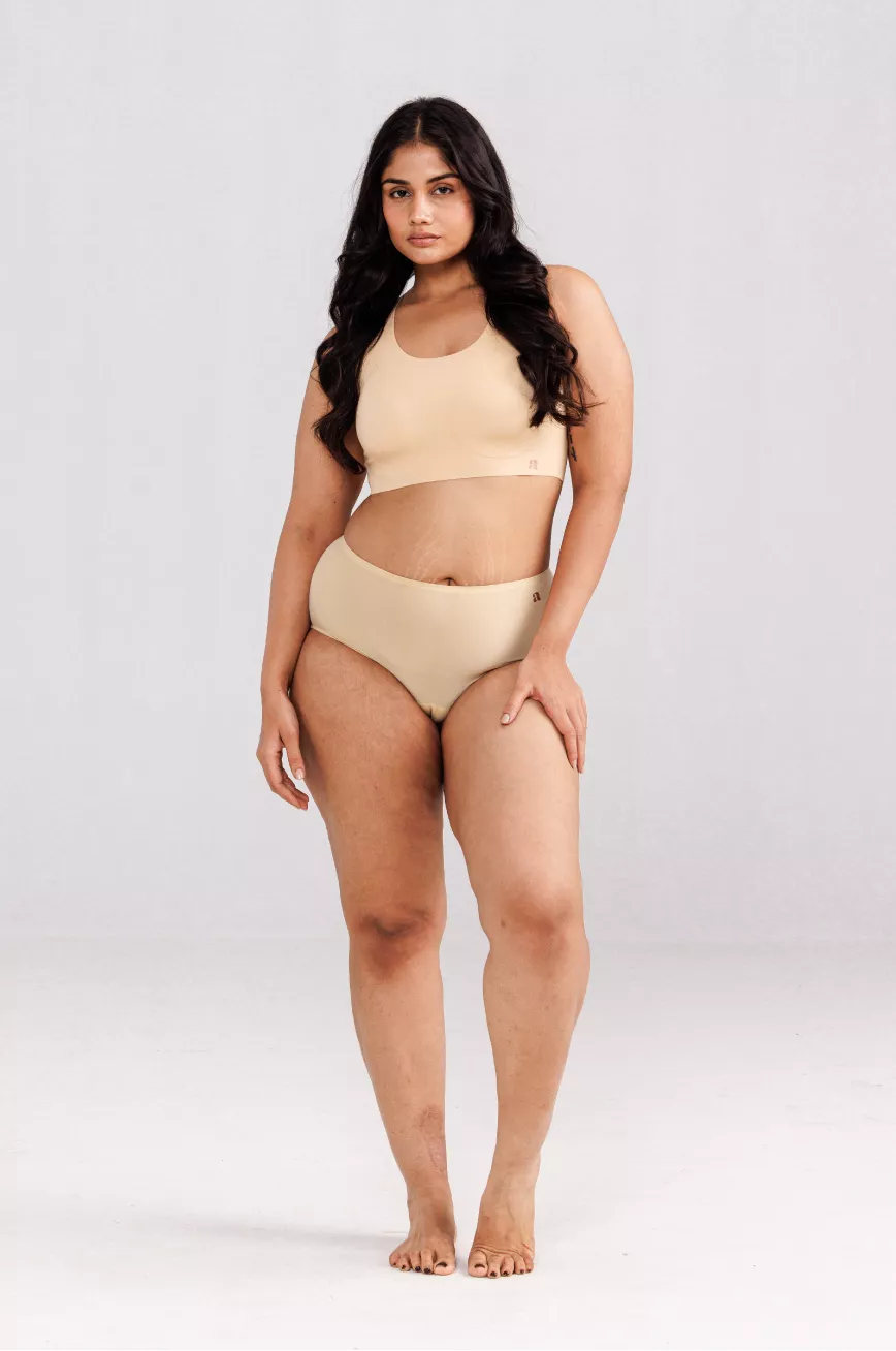 HYDRASKIN™ Plus Size Sports Panty | Yoga Panty | Collagen-Infused | Seamless | Absorbs 35% Faster | Releases Moisture 15% Faster | 15% More Cooling Power | Ultra-Light