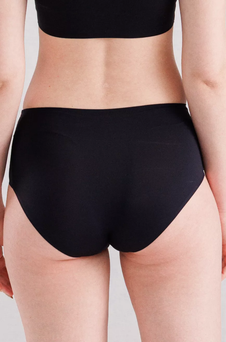 HYDRASKIN™ Sports Panty | Yoga Panty | Collagen-Infused | Seamless | Absorbs 35% Faster | Releases Moisture 15% Faster | 15% More Cooling Power | Ultra-Light| Pack of 2 - Image 13